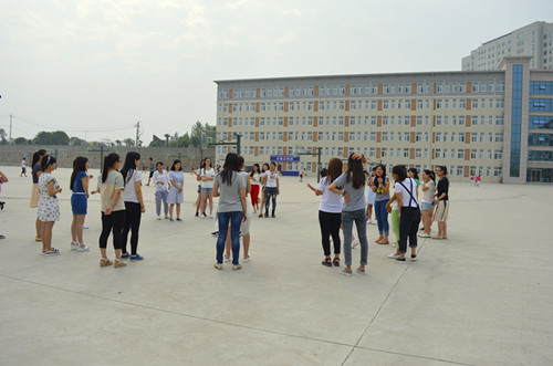  91短视频
心理健康拓展活动火热开展