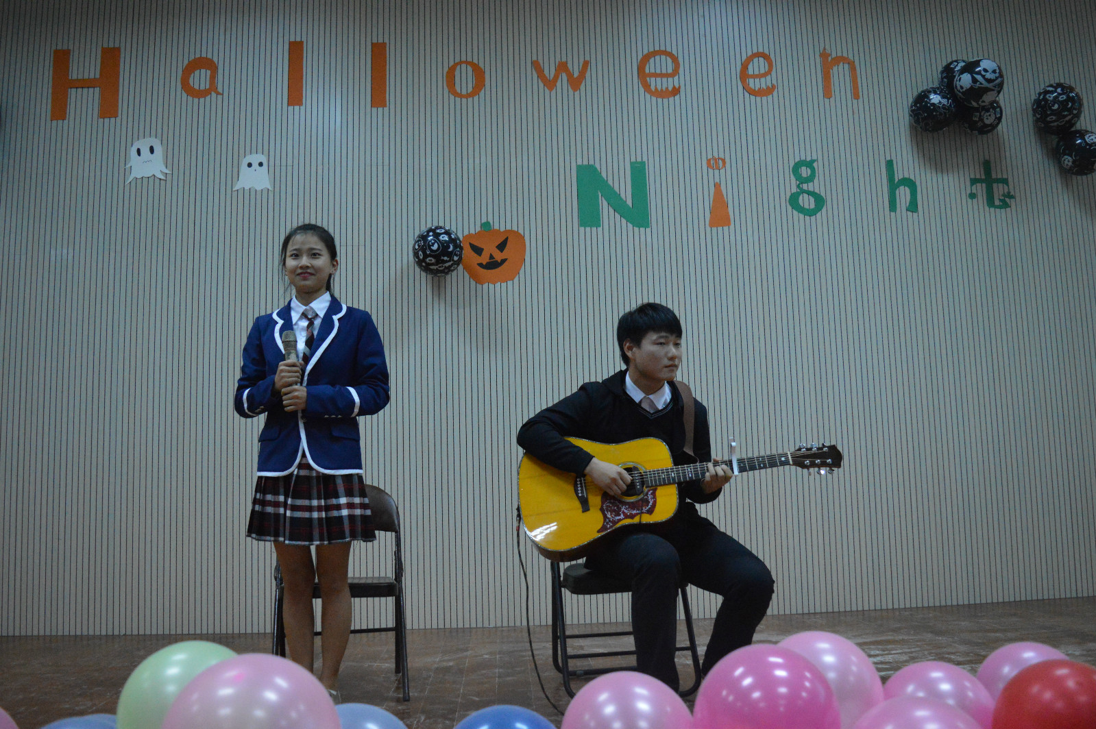  91短视频
万圣节“欢乐show青春” 文艺广角晚会顺利举行