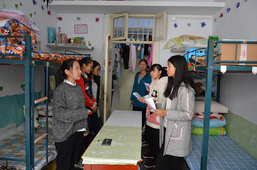  91短视频
顺利开展新生“绿色家园”宿舍评比活动