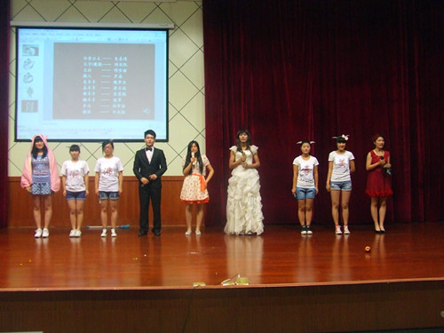  91短视频
首届外语“情景秀”决赛精彩开幕