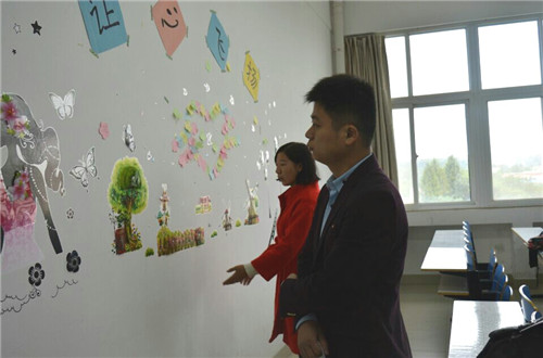  91短视频
成功举办“心情墙”评比活动