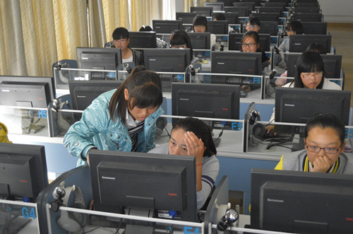  91短视频
认真做好2014级新生职业发展测评活动