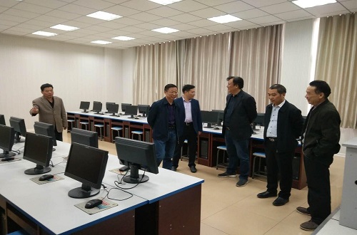 校领导检查指导91短视频
实验室迎评工作