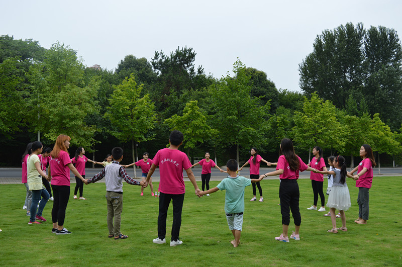  91短视频
开展“弘扬国风，传承经典”活动