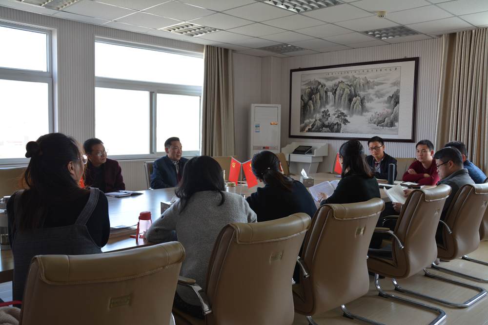   91短视频
教工党员开展学习十九大精神专题活动