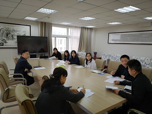  91短视频
召开党支部书记工作推进会