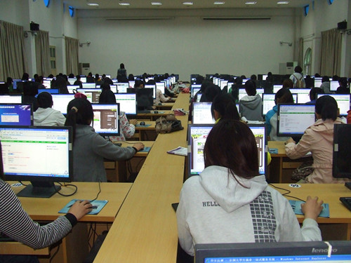 规划职业生涯 追梦精彩人生—— 91短视频
组织学生进行职业生涯规划测试