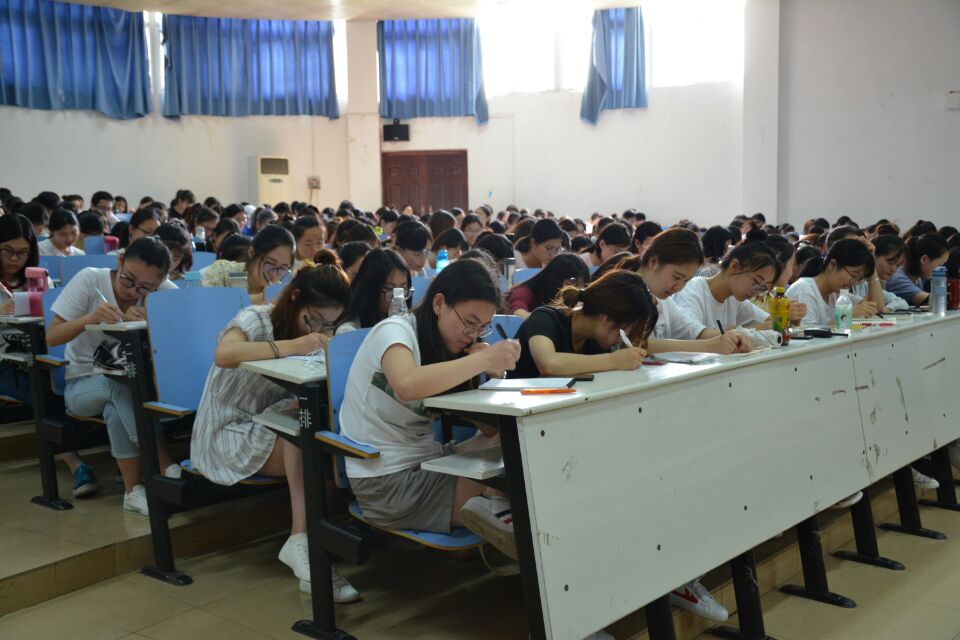  91短视频
成功举办全国口译大赛经验分享会