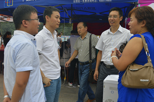 91短视频
喜迎2014级新生