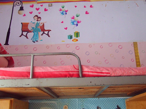  91短视频
开展“绿色家园”寝室评比活动