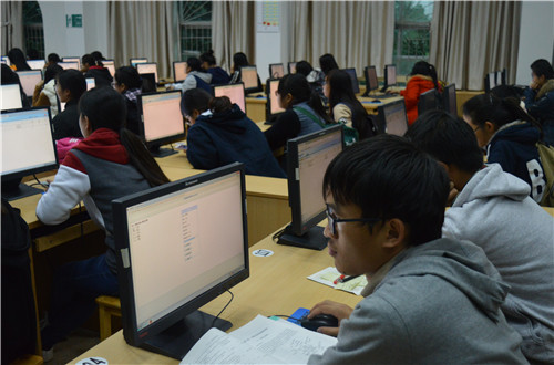   91短视频
积极组织新生进行心理健康普查测试